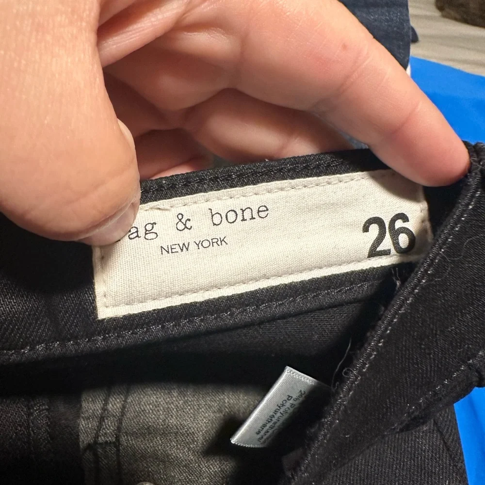 Rag and Bone Jeans Cropped Raw Hem Size‎ 26